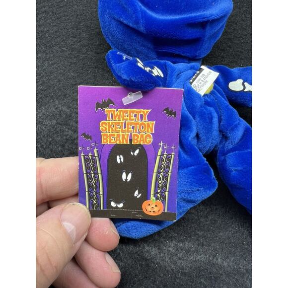 1999 Warner Bros Studio Store Skeleton Tweety Bird Mini Bean Bag-Beanie - Picture 3 of 7